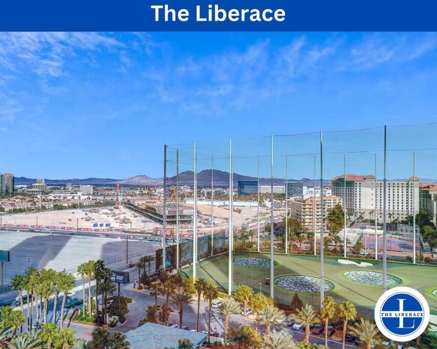 라스베이거스 The Liberace 아파트 호텔 외부 사진
