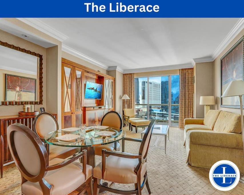 라스베이거스 The Liberace 아파트 호텔 외부 사진